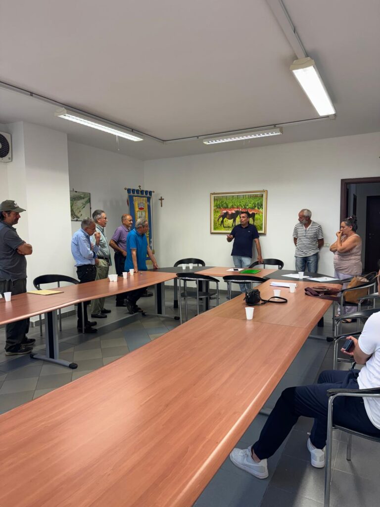 Presentazione delle attività della Green Community durante l’incontro con aziende e RUP.